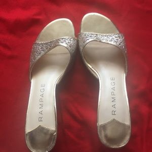 Size 6 women Beautiful comfortable and sparkly